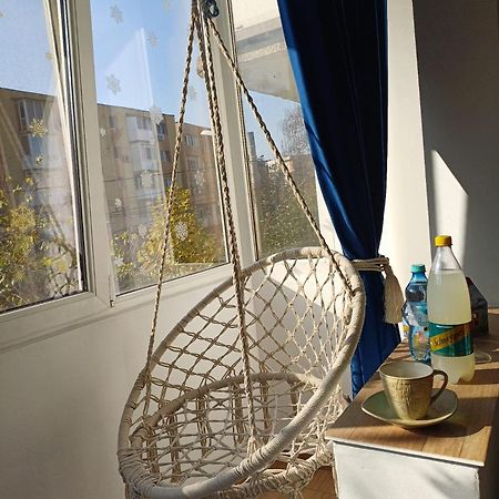 Appartamento Garsoniera Luminoasa Craiova Esterno foto